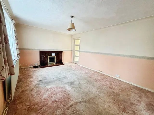 Coronation Drive, Felixstowe, IP11, photo 3