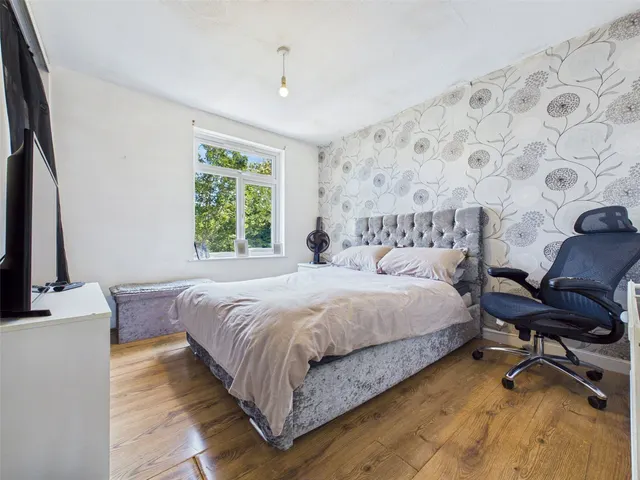 Whitehall Road, Uxbridge, UB8, photo 3