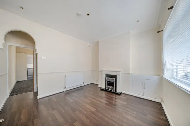 Wilson Street, Castleford, WF10, photo 2