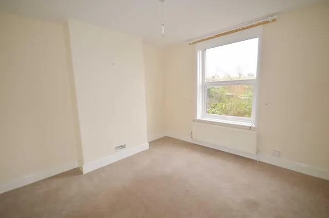 Station Road, Scalby, YO13, photo 3