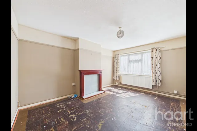 Chelmsford Avenue, Romford, RM5, photo 2