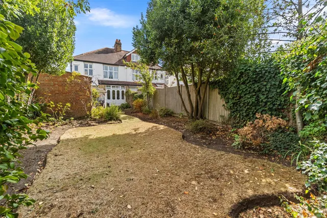 Photo 2 — Avenue Road, Teddington, TW11 0BT