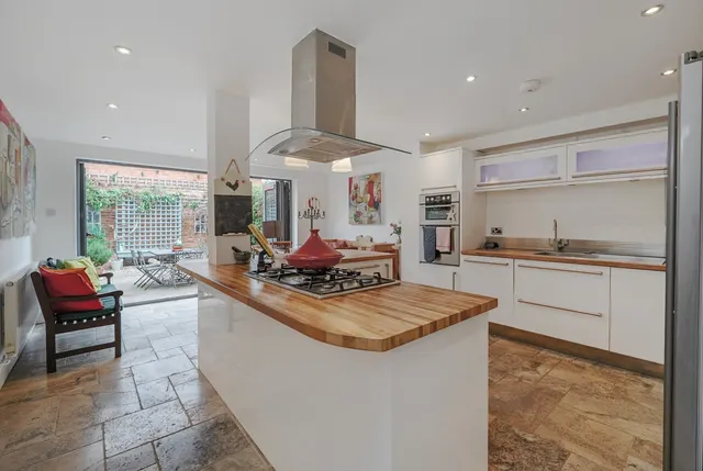 Photo 2 — St. Lukes Place, Cheltenham, GL53
