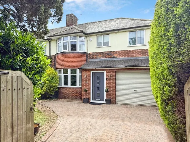 Ellers Drive, Bessacarr, DN4, photo 1