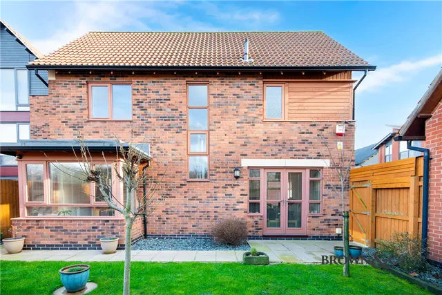 Lavender Close, New Ollerton, photo 1