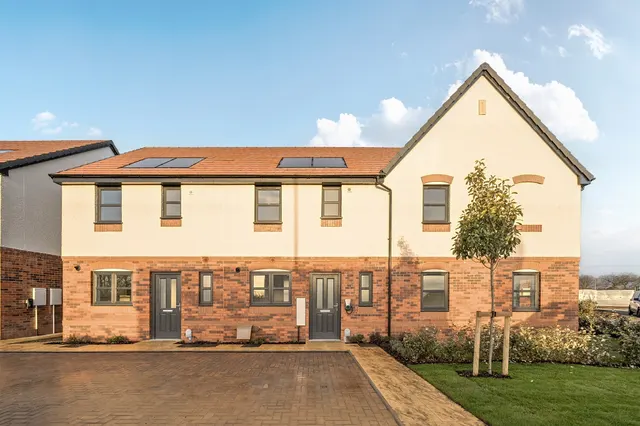 Stickford Close, Bedworth, photo 1