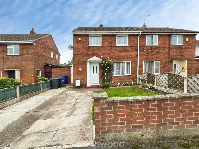 2 bedroom house, Miller Lane, Thorne, DN8