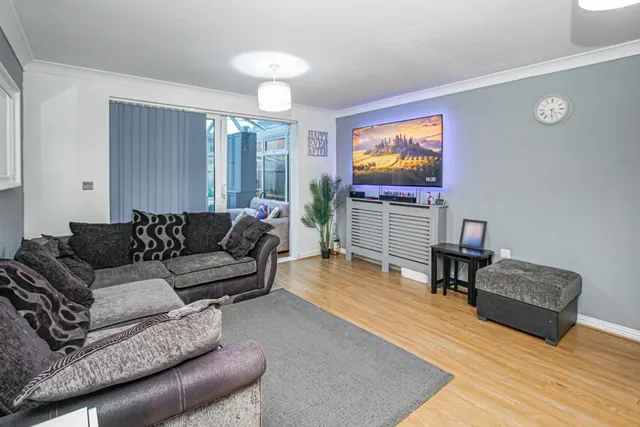 Gibson Drive, Leighton Buzzard, LU7, photo 3