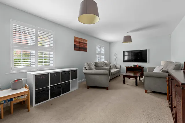 Whittingham Avenue, Wendover, HP22, photo 2