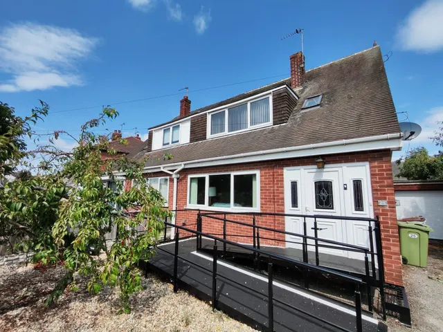 Sunny Bank, Knottingley, photo 1