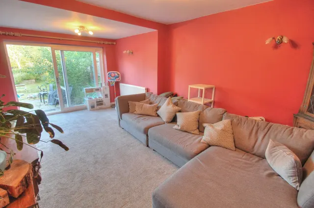 Walker Avenue, Stourbridge, DY9, photo 3