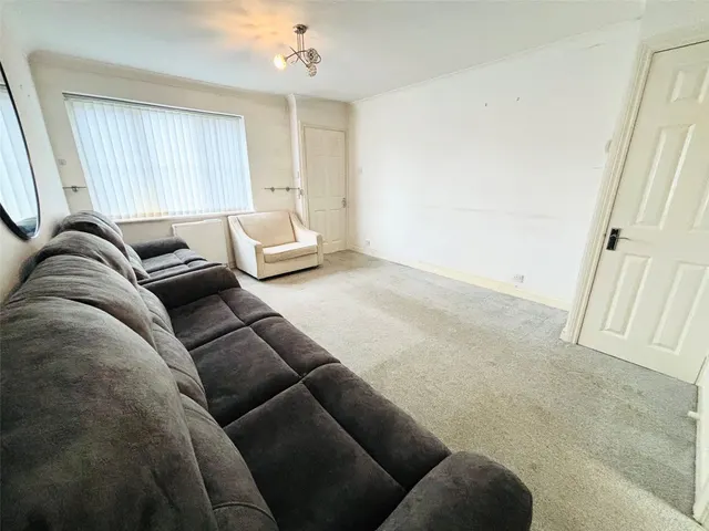 Langley Road, Oldbury, B68, photo 2