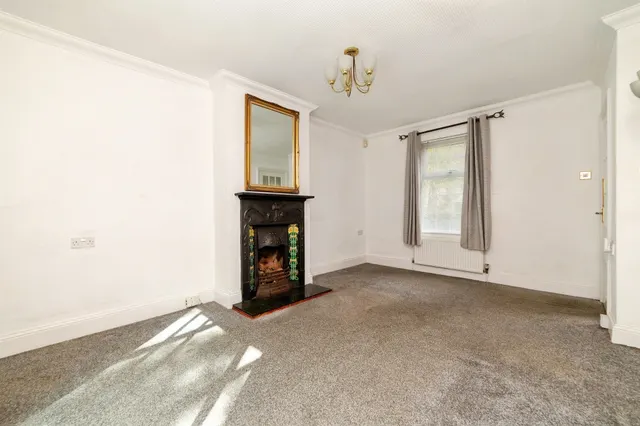 Photo 3 — Melbourne Court, Welwyn Garden City