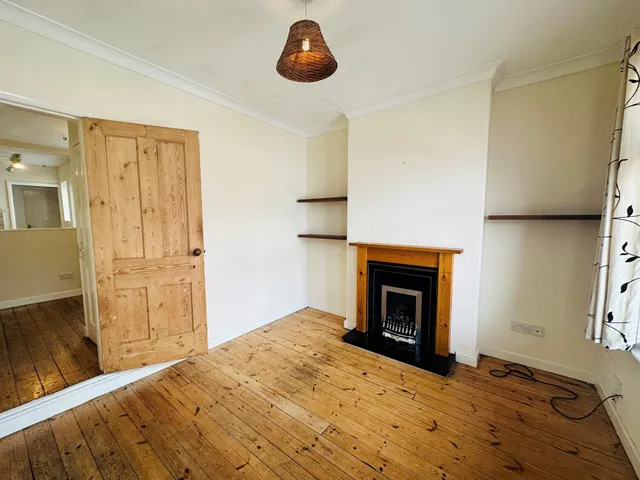 Loughborough Avenue, Nottingham, NG2, photo 2