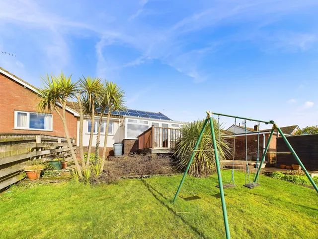 Long Meadows, Crediton, EX17, photo 2