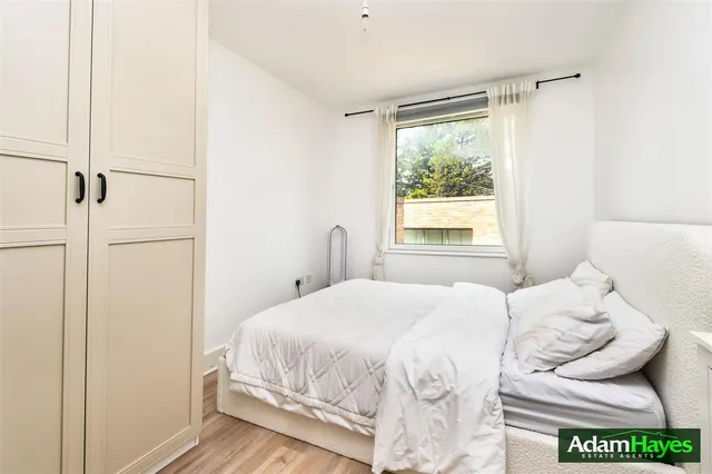 Edgewood Mews, Finchley, N3, photo 3