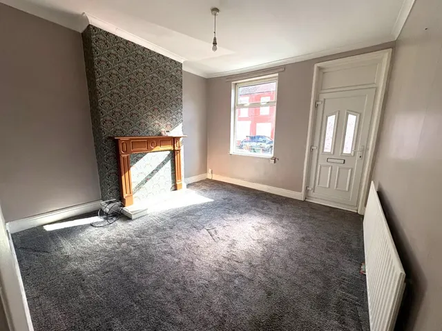 Victoria Road, Mexborough, photo 2