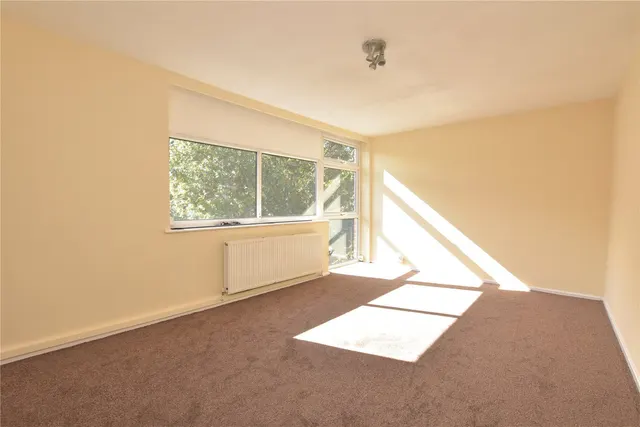 Grove Court, Headingley, LS6, photo 2