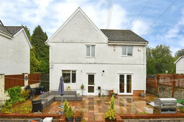 Clydach Road, Ynystawe, SA6, photo 2