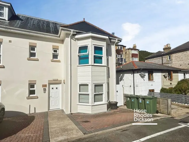 South Street, Ventnor, PO38, photo 1