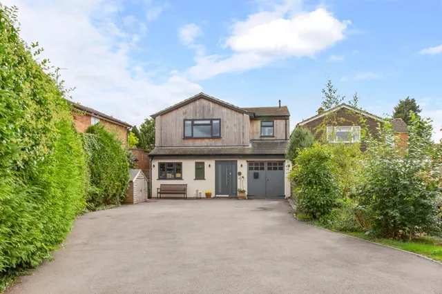 Wykeham Way, Haddenham, HP17, photo 1