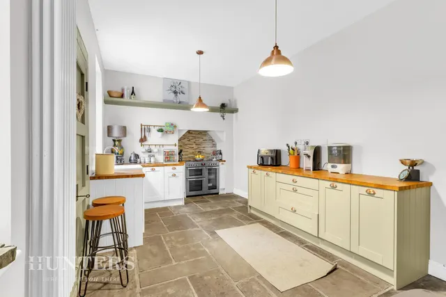 Cote Lane, Littleborough, OL15, photo 3