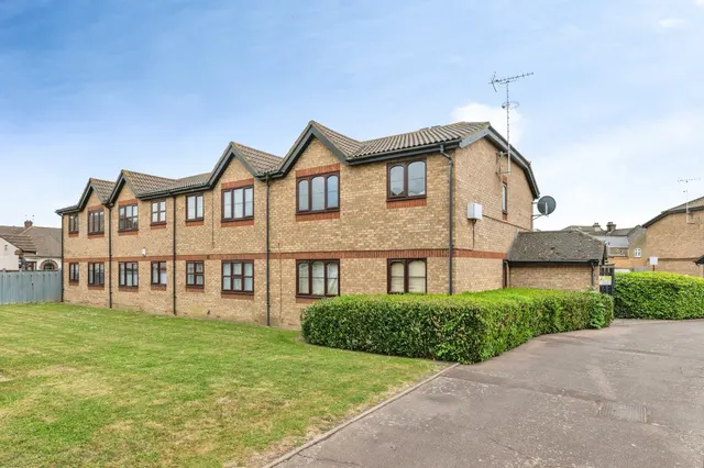 Ferro Road, Rainham, RM13, photo 1