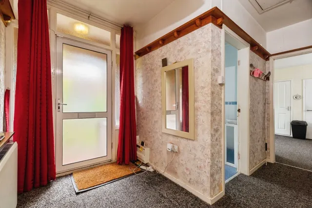 Photo 2 — Waymar Close, MIDDLESBROUGH, Cleveland, TS5