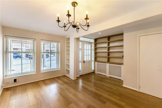 Pine Grove, Wimbledon, SW19, photo 2