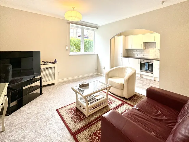 Grosvenor Road, Richmond, TW10, photo 2