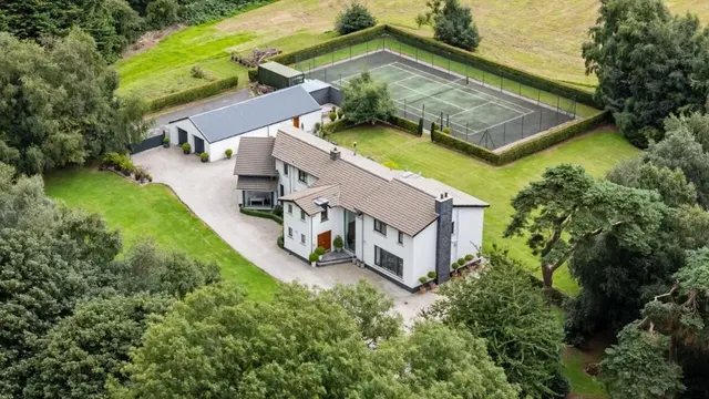 Carnbane Road, Royal Hillsborough, BT27, photo 2