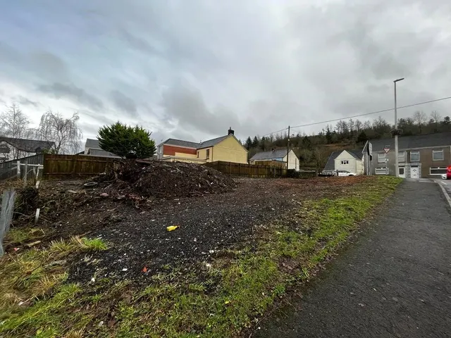 Heol Cwmaman, Glanamman, SA18, photo 1