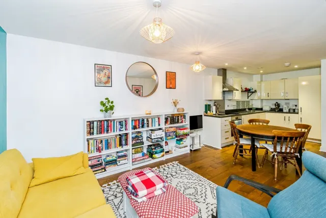 Archers Road, Southampton, SO15, photo 2