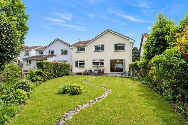 Trinity Gardens, Ilfracombe, EX34, photo 2