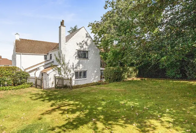 Photo 2 — Broadway, Somerset, Chilcompton, BA3 4JW