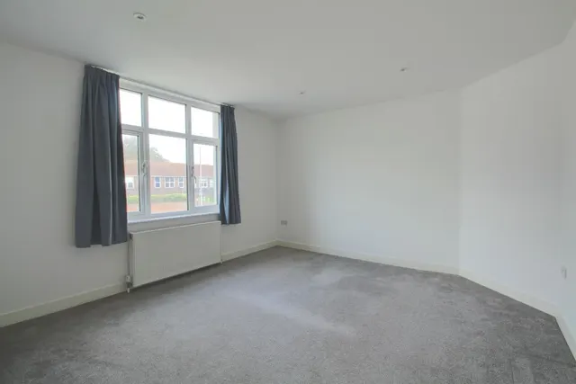 Old Shoreham Road, Hove, BN3, photo 3