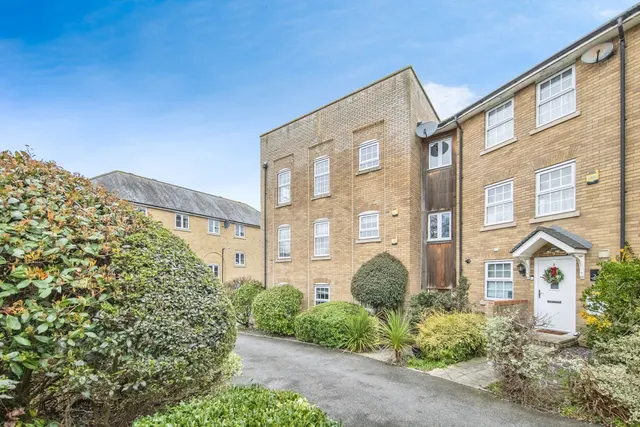 Dove House Meadow, Great Cornard, CO10, photo 1
