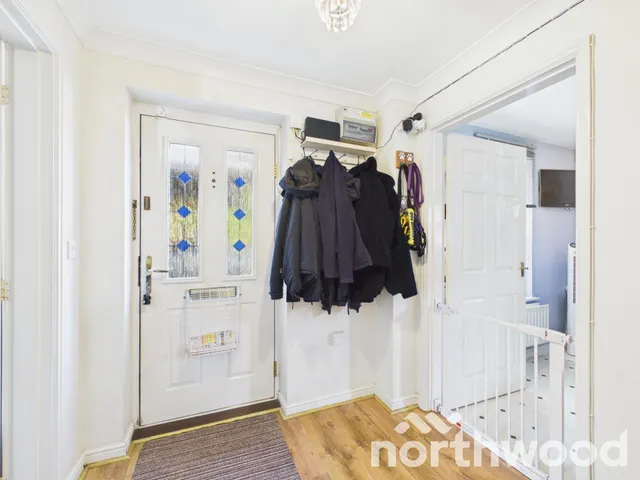 Imperial Way, Singleton, TN23, photo 2