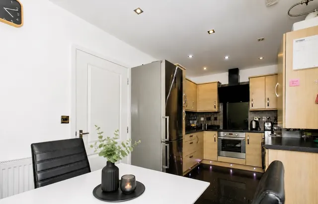 Chieftain Way, Cambridge, CB4, photo 3