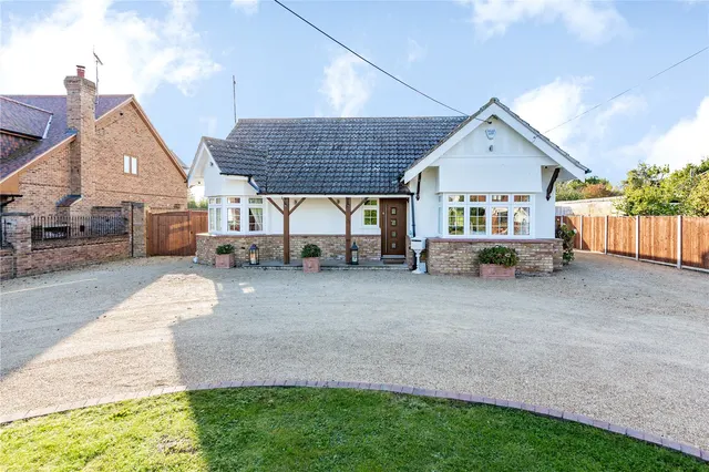 Ramsden Bellhouse, Billericay, CM11, photo 1
