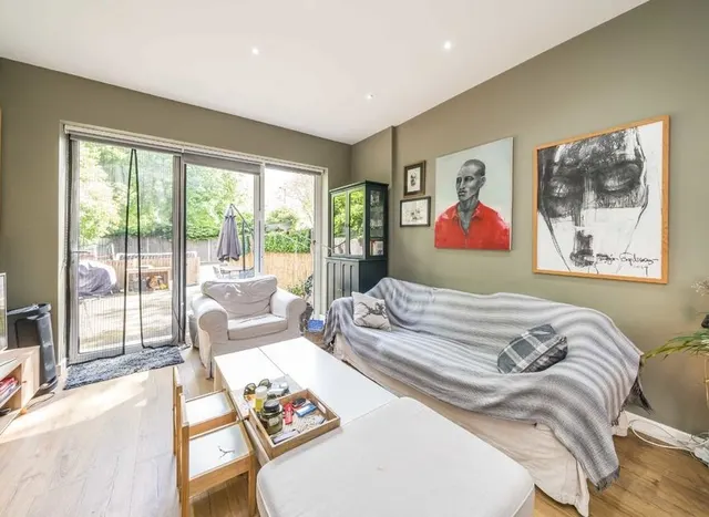 London Road, Twickenham, TW1, photo 2