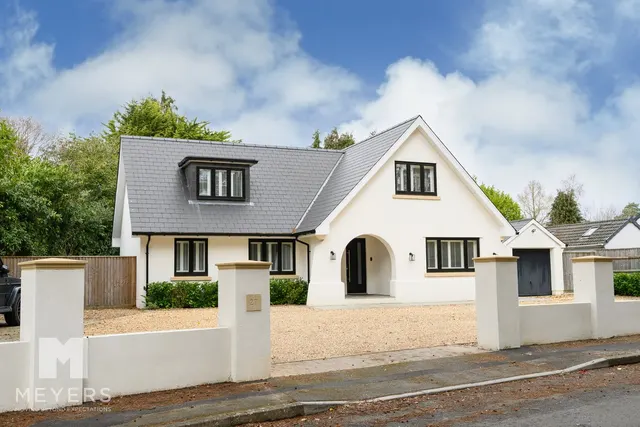 Bushmead Drive, Ashley Heath, BH24, photo 1