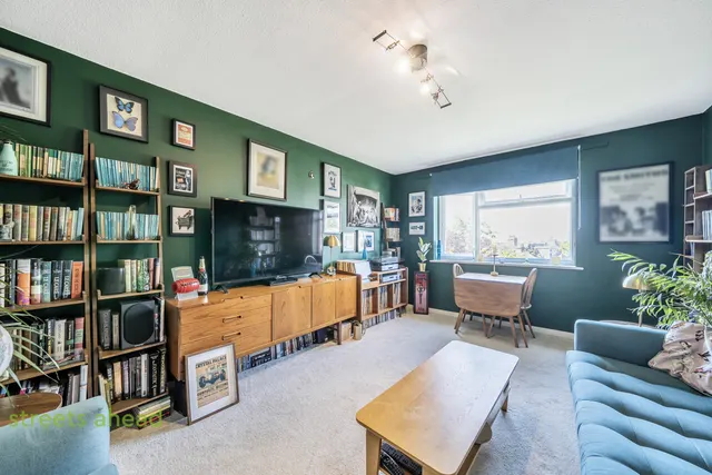 Beauchamp Road, London, SE19, photo 1