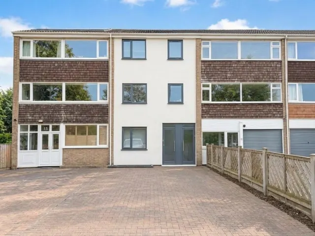 Wheatley Lane, Ilkley, LS29, photo 1