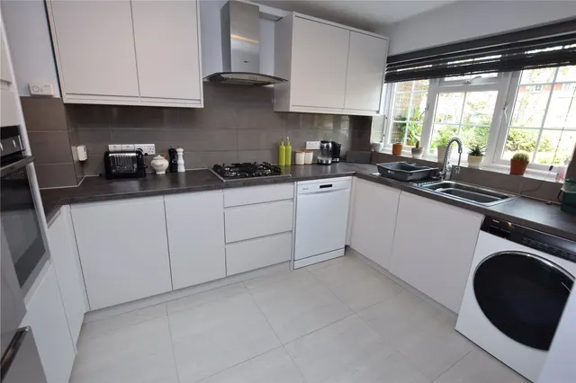 Photo 2 — Sidlaws Road, Farnborough, Hampshire, GU14 9JN