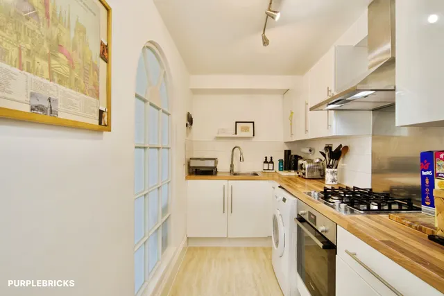 Hardwicke Road, London, N13, photo 2
