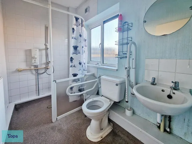 Church Road, Stainforth, DN7, photo 3