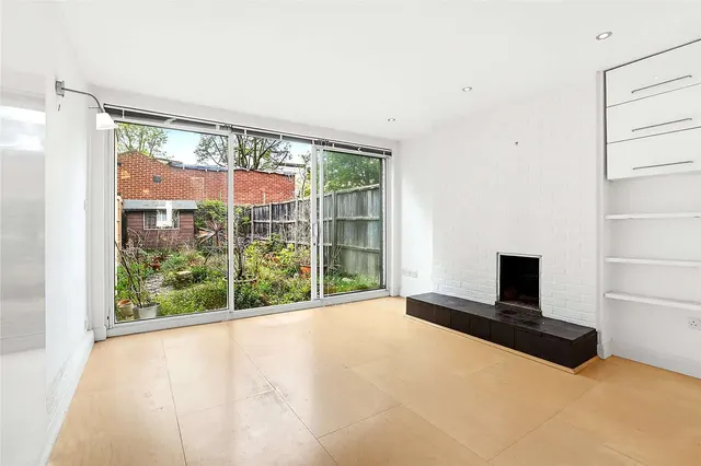 Duke Road, London, W4, photo 1