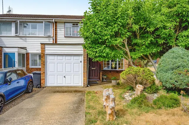 Chalfont Close, Hemel Hempstead, photo 1