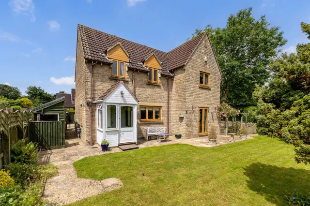 Tormarton Road, Marshfield, SN14, photo 1